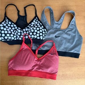 Women's Small Nike Sports Bra Set - Red, Black, Gray